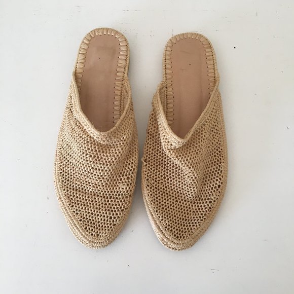 Handmade Raffia Slippers - Picture 6 of 8